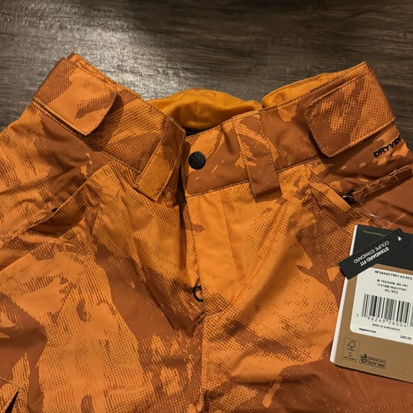 The North Face snow pants women’s freedom ins pnt xs/Reg - Picture 5 of 7